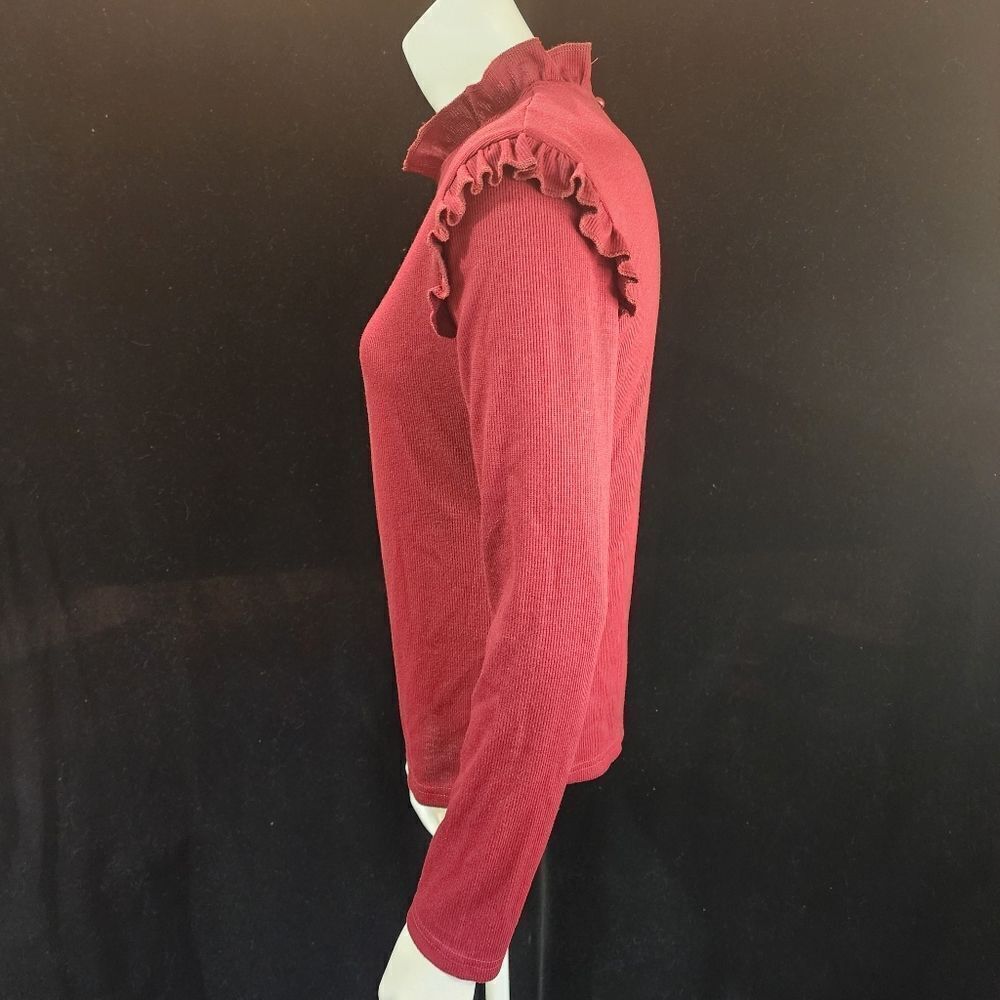 Maroon Ruffle Long Sleeve Ribbed Top (M) - Picture 2 of 6